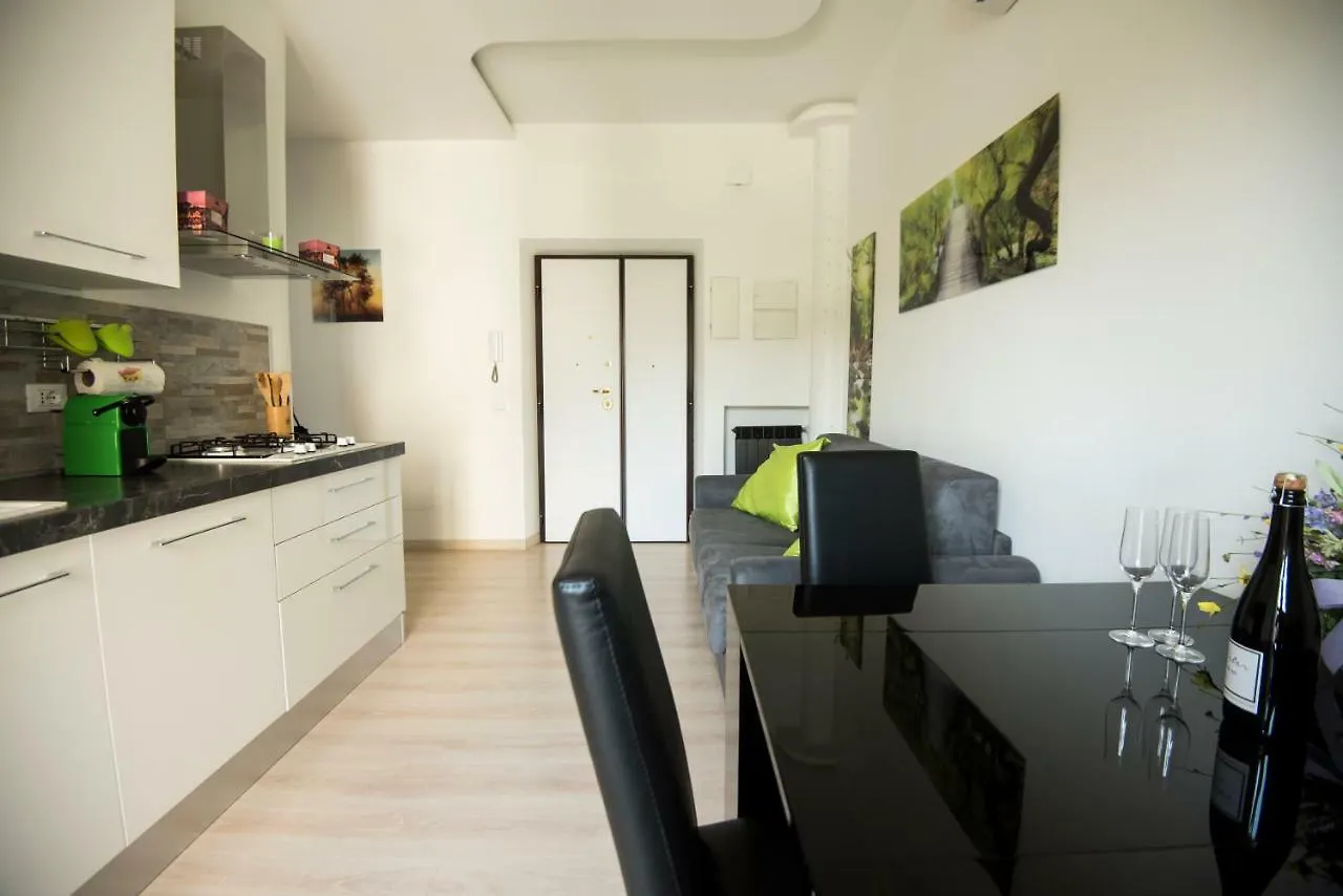Apartment St. Peter Station Suite Rome Italy