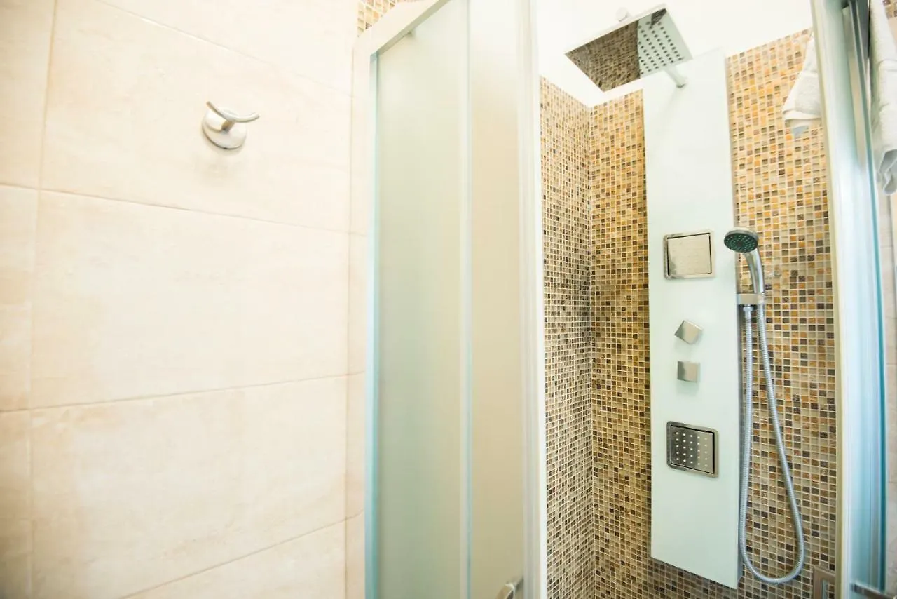 Apartment St. Peter Station Suite Rome Italy